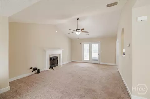 Living - 295 Jeremy Dr, Colbert, GA 30628 photo 1 of 5