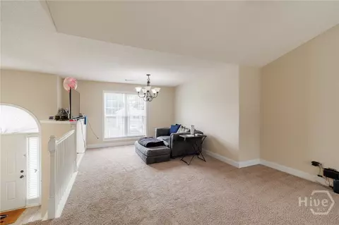 Living - 295 Jeremy Dr, Colbert, GA 30628 photo 4 of 5