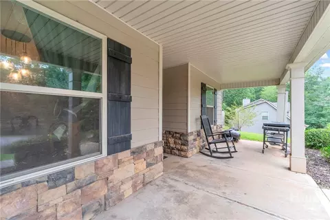 Exterior - 160 Morgan Way, Colbert, GA 30628 photo 5 of 8