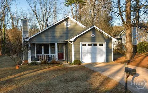 110 Diamond Dr, Athens, GA 30605