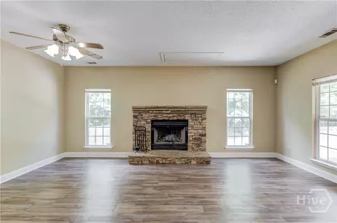 Living - 165 John Sharp Rd, Colbert, GA 30628 photo 1 of 1