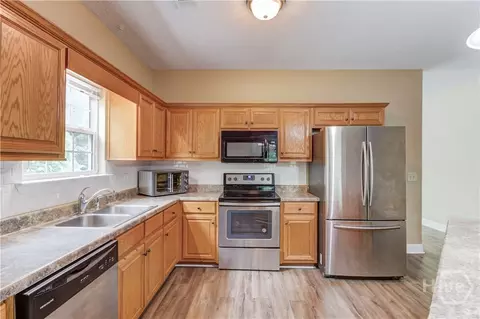 Kitchen - 165 John Sharp Rd, Colbert, GA 30628 photo 3 of 5