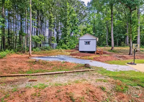 Exterior - 521 Borders, Commerce, GA 30530 photo 5 of 6