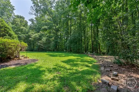 Exterior - 152 Thornhill Dr, Athens, GA 30607 photo 4 of 8