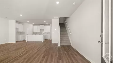 Entry Way - Undisclosed, Monroe, GA 30655 photo 1 of 5