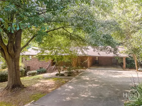 759 Riverhill Dr, Athens, GA 30606