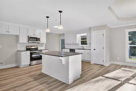 Kitchen - 44 Syacmore Dr #17, Colbert, GA 30628 photo 1 of 1