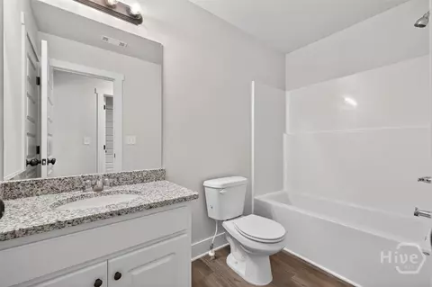 Bath - 71 Syacmore Dr #20, Colbert, GA 30628 photo 1 of 4
