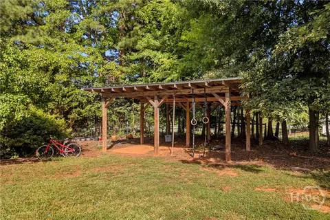 Exterior - 45 Smith Overhead Bridge Rd, Commerce, GA 30530 photo 13 of 17