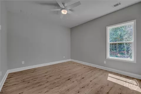 Bedroom - 105 Carlan Rd, Commerce, GA 30530 photo 2 of 6