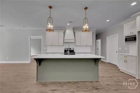 Kitchen - 105 Carlan Rd, Commerce, GA 30530 photo 3 of 6
