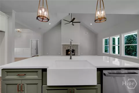 Kitchen - 105 Carlan Rd, Commerce, GA 30530 photo 1 of 6