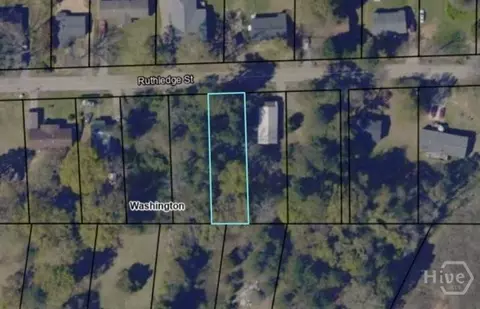 122 Rutledge St, Washington, GA 30673
