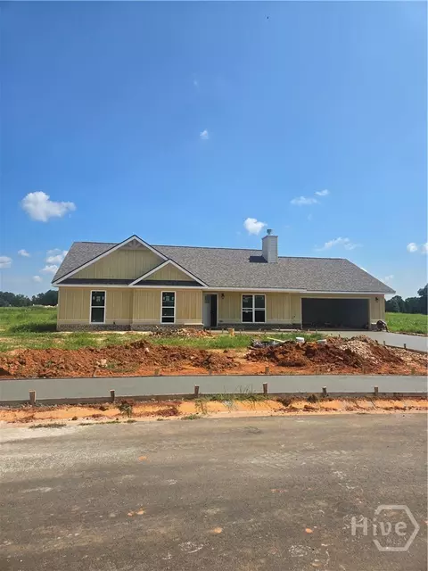 416 Seashell Ct #16, Statham, GA 30666