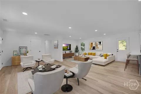 Living - 140 Benjamin Dr, Athens, GA 30606 photo 1 of 5