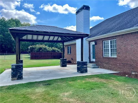 Exterior - 75 Kristin Ct, Colbert, GA 30628 photo 6 of 9