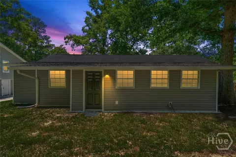 Exterior - 566 Shadowmoor Cir, Thomson, GA 30824 photo 3 of 9