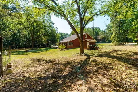 Exterior - 2045 Ila Rd, Commerce, GA 30530 photo 5 of 7