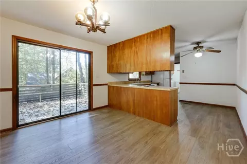 Dining - 110 Flannigans Pl, Athens, GA 30605 photo 1 of 1