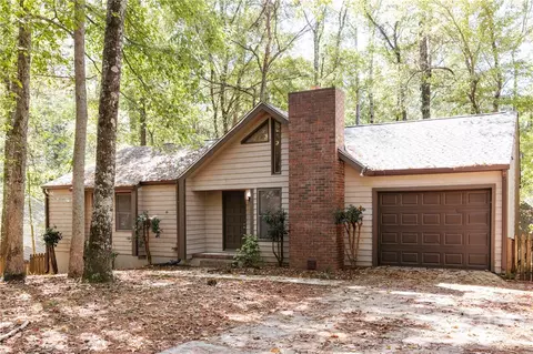 Exterior - 110 Flannigans Pl, Athens, GA 30605 photo 1 of 10