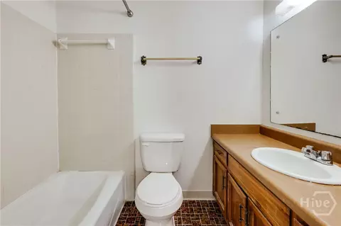 Bath - 110 Flannigans Pl, Athens, GA 30605 photo 1 of 2