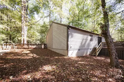 Exterior - 110 Flannigans Pl, Athens, GA 30605 photo 6 of 10