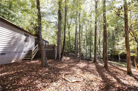 Exterior - 110 Flannigans Pl, Athens, GA 30605 photo 9 of 10