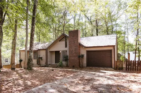 110 Flannigans Pl, Athens, GA 30605