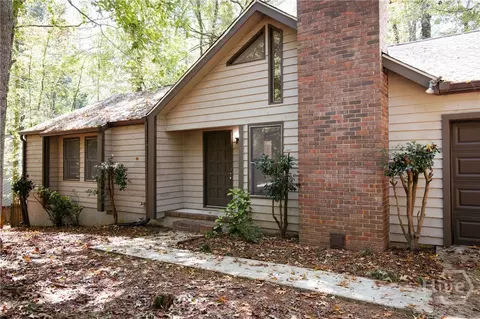 Exterior - 110 Flannigans Pl, Athens, GA 30605 photo 2 of 10