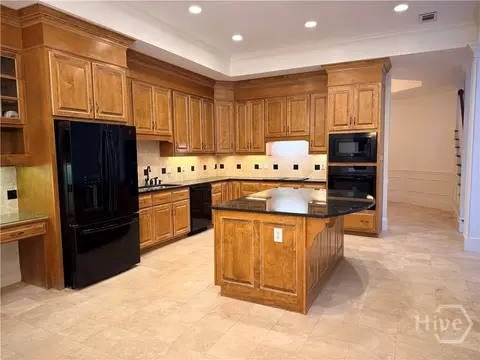 Kitchen - 1171 River Run, Bishop, GA 30621 photo 2 of 6