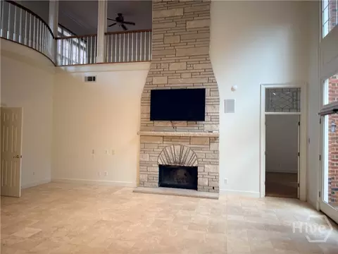 Living - 1171 River Run, Bishop, GA 30621 photo 3 of 11