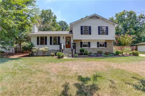 3573 Habersham Ct, Buford, GA 30519