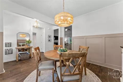 Dining - 210 Masters Way, Athens, GA 30607 photo 2 of 2