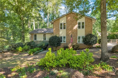 832 Sweet Briar Ln SE, Conyers, GA 30094