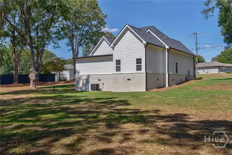 Exterior - 540 Sunset Ave, Comer, GA 30629 photo 10 of 13