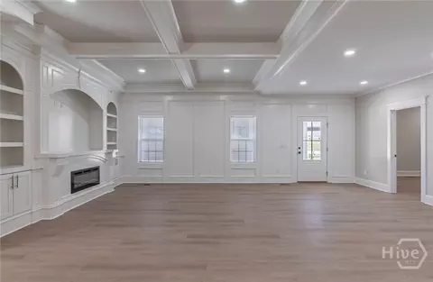 Living - 540 Sunset Ave, Comer, GA 30629 photo 5 of 10