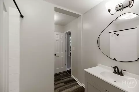 Bath - 348 Alberta Dr, Colbert, GA 30628 photo 2 of 2