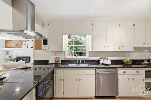 Kitchen - 120 Maple Ln, Athens, GA 30606 photo 4 of 4