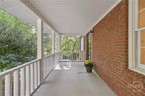 Exterior - 120 Maple Ln, Athens, GA 30606 photo 3 of 11