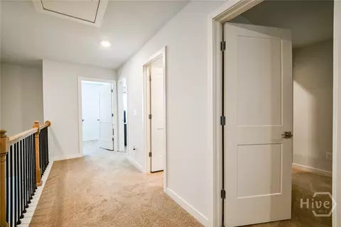 Entry Way - 103 Clarks Ct, Jackson, GA 30233 photo 5 of 9