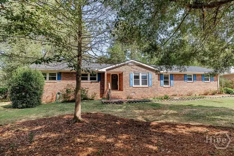 525 Cedar Creek Dr, Athens, GA 30605