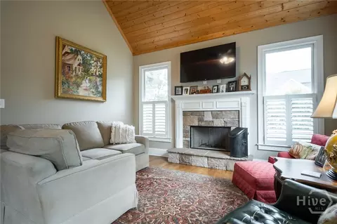 Living - 1792 Boulder Springs Dr, Bishop, GA 30621 photo 5 of 6