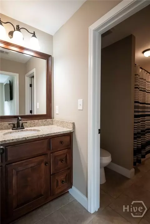 Bath - 1792 Boulder Springs Dr, Bishop, GA 30621 photo 5 of 7