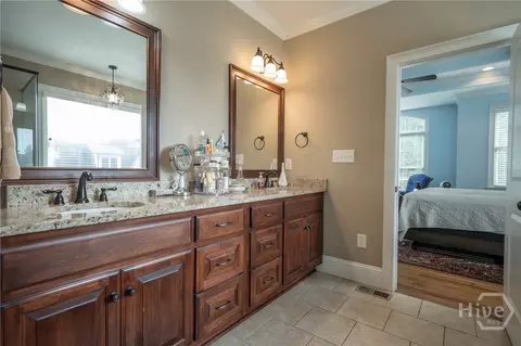 Bath - 1792 Boulder Springs Dr, Bishop, GA 30621 photo 2 of 7