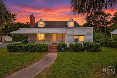 2202 E 41st St, Savannah, GA 31404