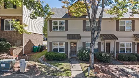 261 Center Park Ln, Athens, GA 30605
