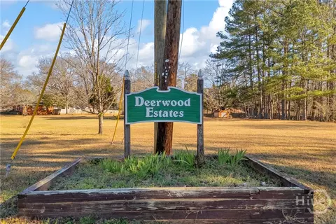 125 Bernice Dr, Bogart, GA 30622