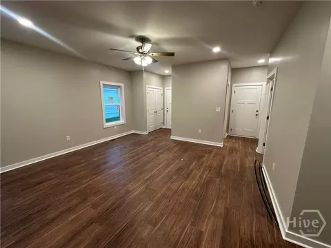 Living - 113 Sidetrack Cir, Comer, GA 30629 photo 1 of 2