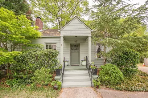 712 Berkeley Ave NW, Atlanta, GA 30318