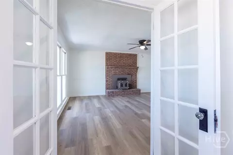 Entry Way - 1230 Astondale Rd, Bishop, GA 30621 photo 2 of 3